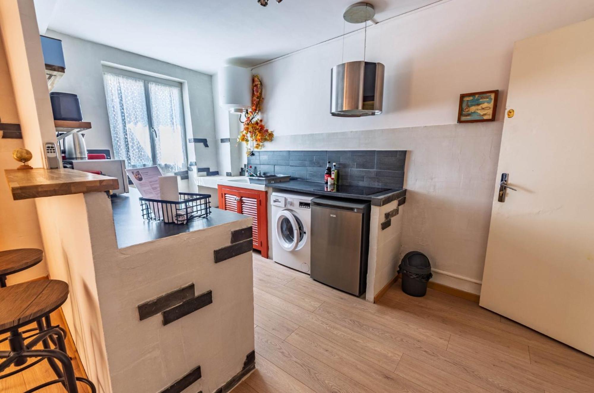 Appartement Dans Le Centre Medieval Hyères